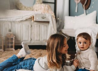 De adictos al smartphone a hijos antipantallas: el giro inesperado de la generación alfa
