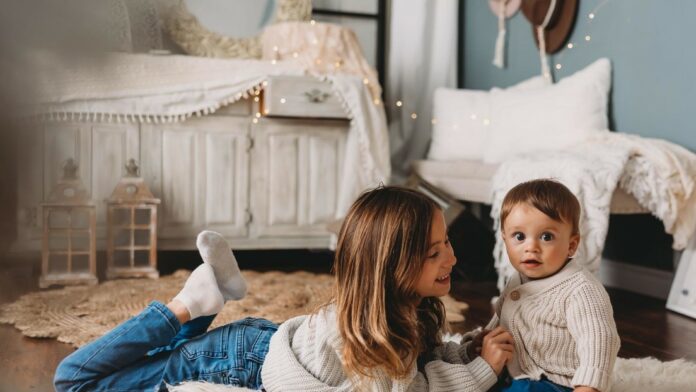 De adictos al smartphone a hijos antipantallas: el giro inesperado de la generación alfa