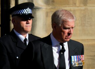 Liberan de custodia policial al expríncipe británico Andrés