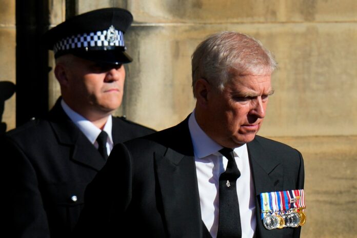 Liberan de custodia policial al expríncipe británico Andrés
