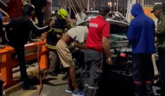 Reportan un fallecido y un herido tras accidente de tránsito en puente Duarte