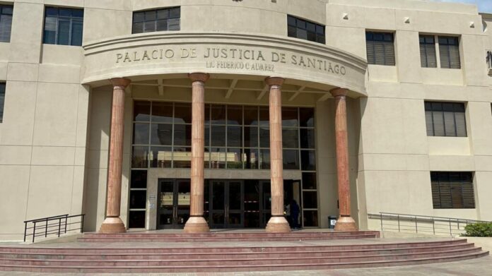 Tres meses de prisión preventiva a canadiense acusado de traficar haitianos indocumentados