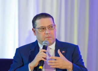 Sanz Lovatón destaca cómo RD convierte inversión extranjera en empleo