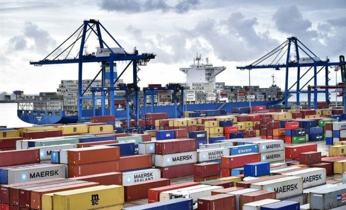 Abinader resalta exportaciones en zonas francas superaron los US$8,500 millones
