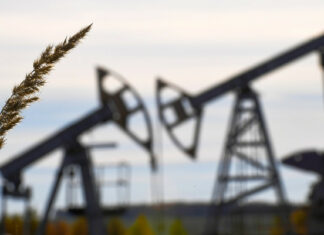 El precio del petróleo sigue creciendo en medio de ataques contra instalaciones energéticas en Oriente Medio