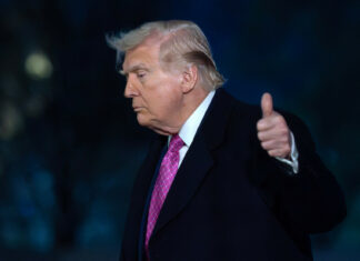 Trump: EE.UU. podría «poner fin a su estancia» en Irán «aniquilando» su isla petrolera