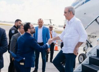 Abinader llega a Miami para participar en cumbre “Escudo de las Américas” convocada por Trump