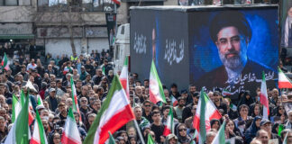 Trump afirma que el nuevo líder supremo de Irán es gay