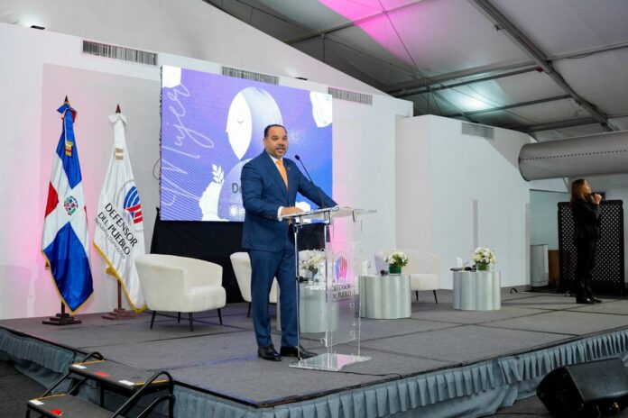 Defensor del Pueblo promueve justicia social centrada en derechos de las mujeres