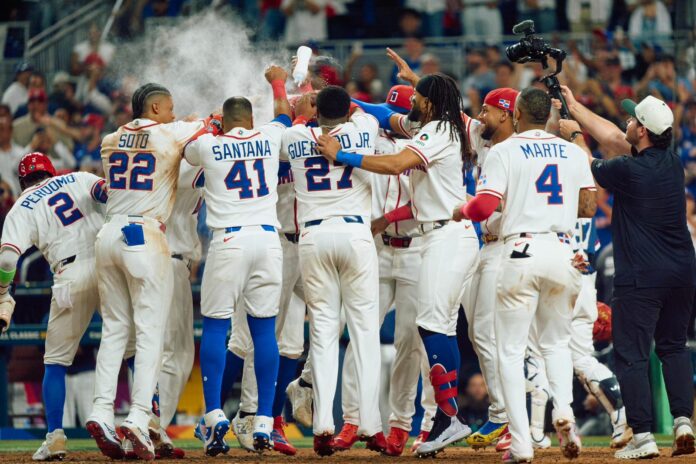 Dominicana noquea Corea y avanza a semifinal del Clásico Mundial de Béisbol