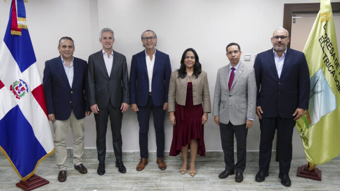 BID y ETED avanzan en estructuración financiera para nuevas inversiones en transmisión