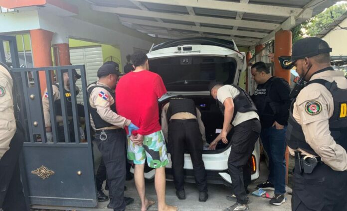 Capturan a “Tony Motora” y “Romeo” con cientos de gramos de cocaina y marihuana