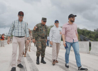Ministro de Defensa supervisa avances de la verja perimetral fronteriza en la zona norte