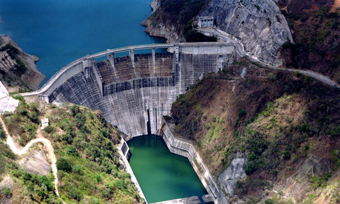 Agua y energía en el Caribe: la estrategia dominicana dentro del mapa eléctrico regional