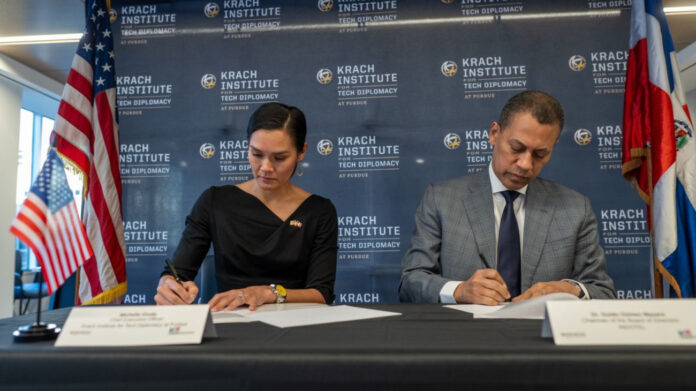 Indotel firma acuerdo con el Krach Institute de Purdue para fortalecer diplomacia tecnológica
