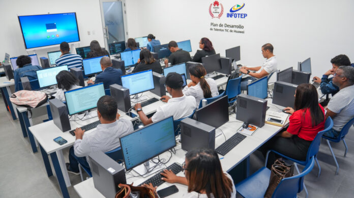 Infotep destaca crecimiento de su programa de formación virtual
