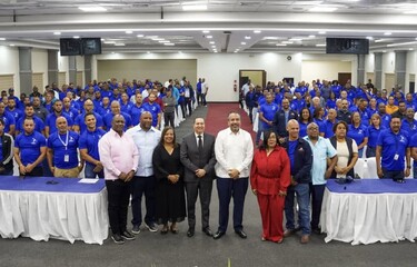 Minerd e Inefi capacitan a más de 300 docentes con Taller de Actualización Curricular