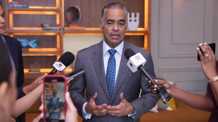 Joel Santos considera estratégico aprobar la Ley de Eficiencia Energética