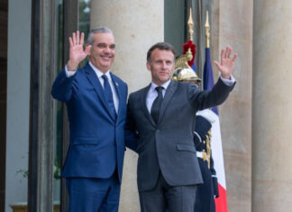 Presidente Abinader se reúne con su homólogo Emmanuel Macron