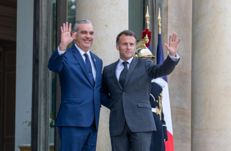 Presidente Abinader se reúne con su homólogo Emmanuel Macron