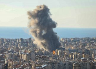 Casa Blanca muestra los bombardeos a Irán con la Macarena de fondo