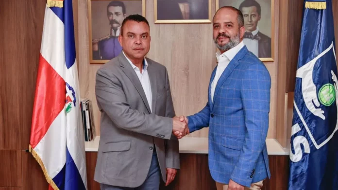 Designan nuevo director y subdirector en el Hospital Marcelino Vélez Santana