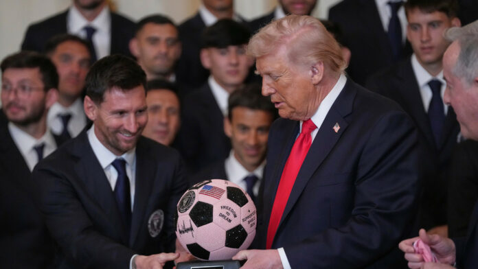 Messi visita la Casa Blanca y Trump lo compara con Pelé