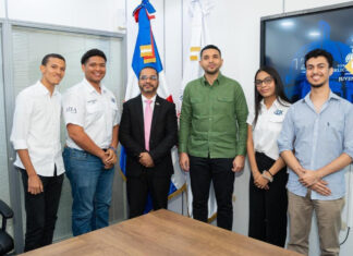 Ministro de la Juventud recibe a estudiantes del ITLA clasificados en competencia de la NASA