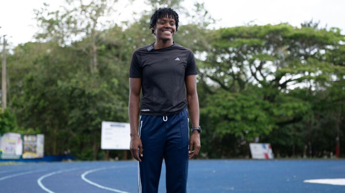 Marileidy Paulino ratifica calidad de la nueva pista del Inefi en SFM