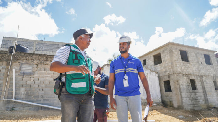 Onesvie evalúa edificio colapsado en Santo Domingo Norte