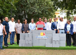 Turismo deja iniciados trabajos de revitalización del parque San Miguel y su entorno