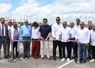 Ministro de Turismo deja inauguradas obras para visitas de tipo religioso y cultural