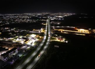RD Vial ilumina 200 kms de carreteras con energía solar