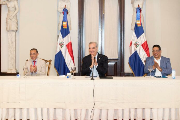 yhGobierno lanza Infopago para transparentar pagos a proveedores del Estado
