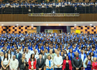 Certifican a 512 estudiantes como promotores de prevención en centros educativos