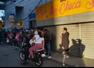 Usuarios del Metro se quedan varados por falla eléctrica