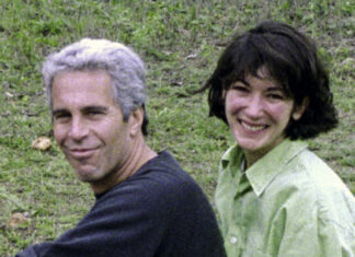 Víctima de Epstein hace llamado sobre un rancho en Nuevo México