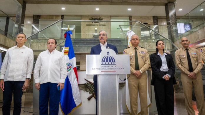 Abinader convoca a diversos sectores a un gran acuerdo nacional para enfrentar la crisis global