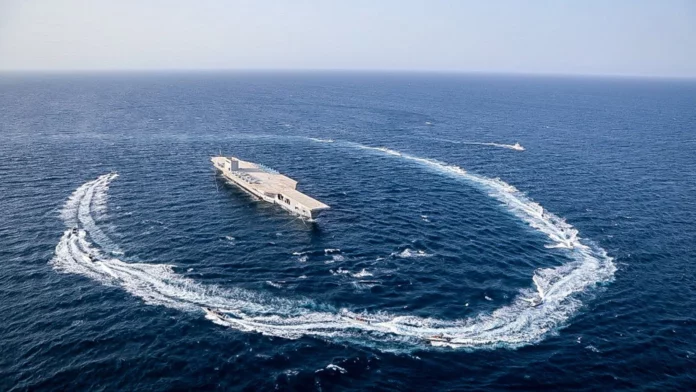 Al menos 20 barcos tuvieron que dar la vuelta tras el nuevo cierre de Ormuz