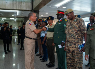 Ministerio de Defensa fortalece recibe visita académica del Colegio de Defensa Nacional de Kenia