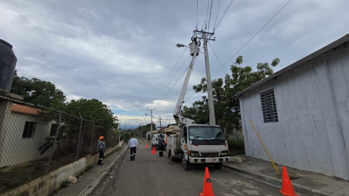 Edenorte invierte más de RD$89 millones en rehabilitación de redes eléctricas en Pontón, Navarrete
