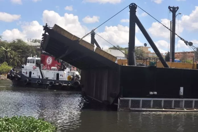 Obras Públicas anuncia cierre temporal del Puente Flotante este sábado