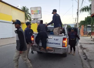 Autoridades detienen a 47 haitianos indocumentados en operativo en Constanza