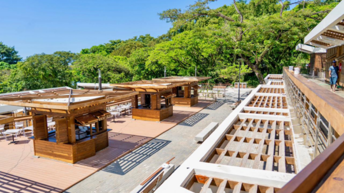 Abinader entrega obras de renovación de la playa Sosúa y su plaza de vendedores