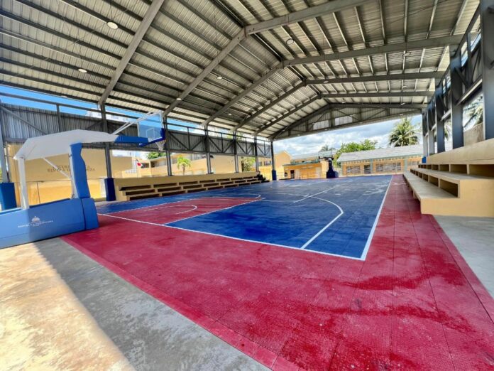DIE anuncia tres nuevos techados deportivos-escolares serán entregados por el presidente Abinader
