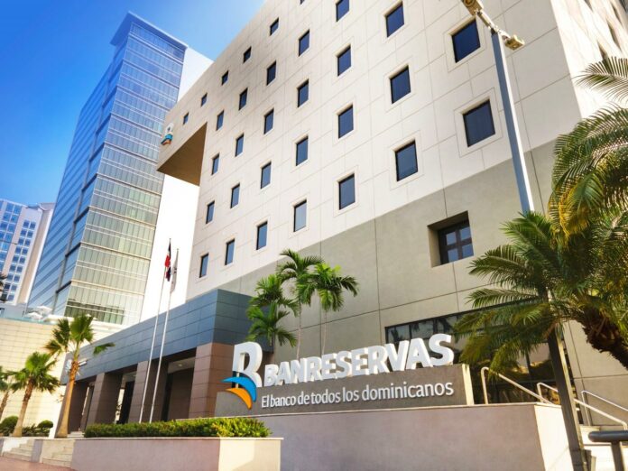 Financiamientos de Banreservas a producción de arroz garantiza seguridad alimentaria en RD