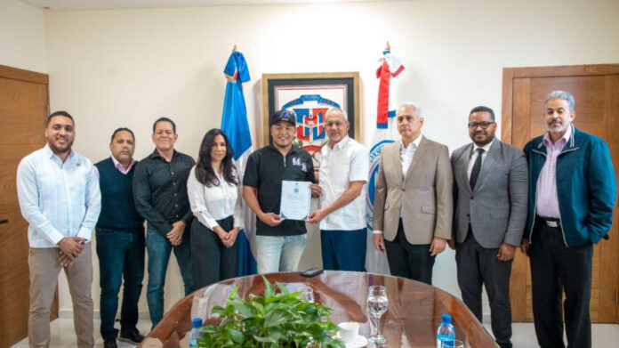 CND entrega protocolo de atención y rehabilitación a la fundación El Africano con mi Barrio