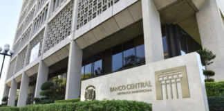 Dólar mantiene tendencia a la baja y fortalece confianza de los agentes económicos en RD