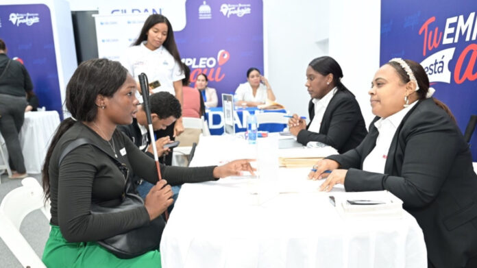 Empleo formal crece 3.21 % en primer trimestre de 2026