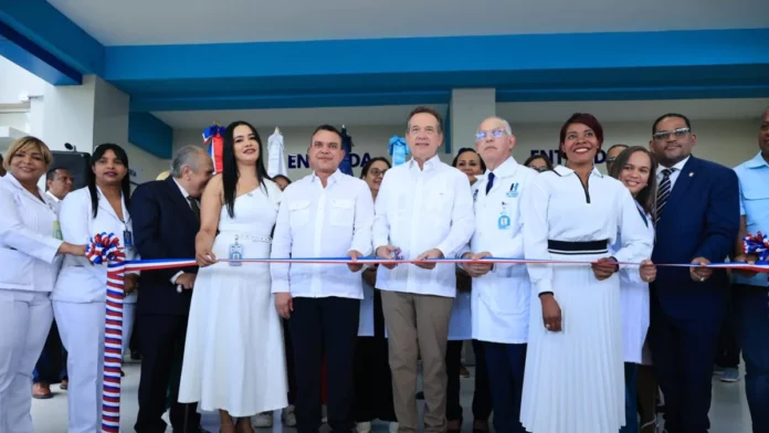 SNS recibe áreas remozadas del Hospital Vinicio Calventi
